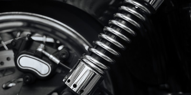 機車避震器VS檔車避震器｜了解避震器種類、定期檢查與維修重要性